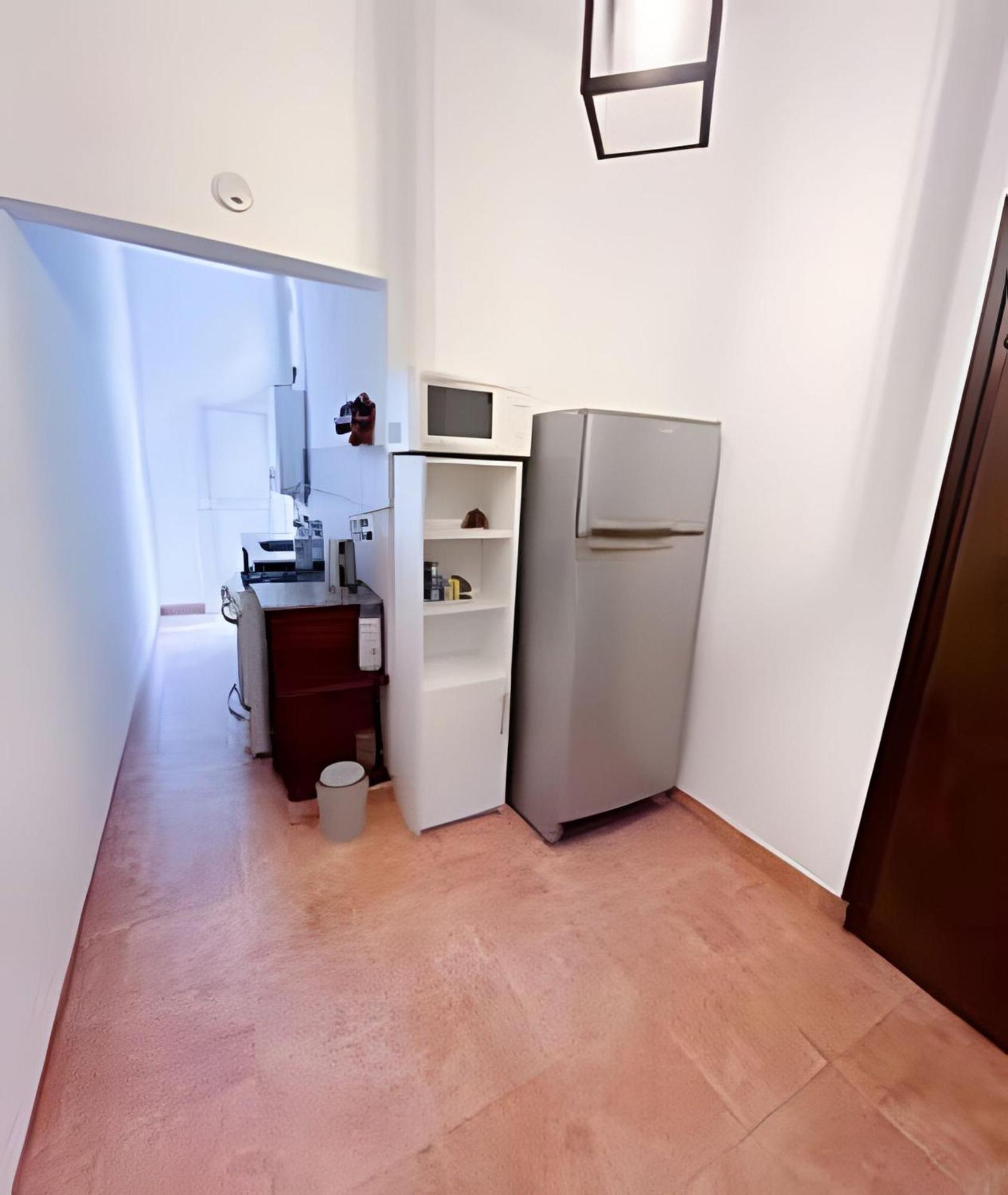 La Casita Amarilla En *